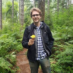 Meet your Posher, Connor